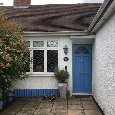 Modern Bungalow With Private Swimming Pool Maidenhead Esterno foto